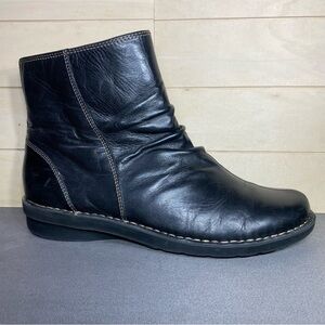Clarks Nikki Tea Crush Boots Black Leather Women's Size 10 Shoes Zip Ankle Boot